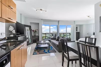 350 S Miami Ave #2815, Miami, FL 33130 - Photo 2
