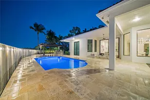 935 Gulfstream Ct, Weston, FL 33327 - Photo 8