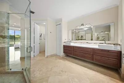 935 Gulfstream Ct, Weston, FL 33327 - Photo 32