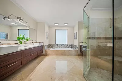 935 Gulfstream Ct, Weston, FL 33327 - Photo 30