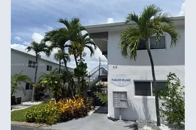 715 NE 2nd Ave #204, Fort Lauderdale, FL 33304 - Photo 1