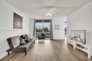 200 172nd St, Sunny Isles Beach, FL 33160 - Photo 2