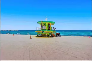 5700 Collins Ave, Miami Beach, FL 33140 - Photo 20