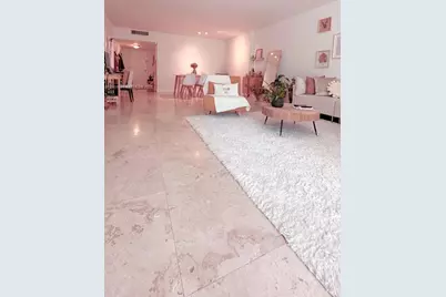 5700 Collins Ave #3N, Miami Beach, FL 33140 - Photo 4