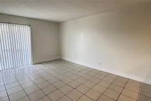4550 NW 9th St, Miami, FL 33126 - Photo 6