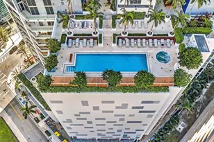 1300 E Brickell Bay Dr, Miami, FL 33131 - Photo 32