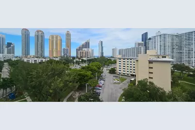 17600 N Bay Rd #N906, Sunny Isles Beach, FL 33160 - Photo 26