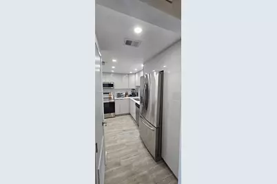 17600 N Bay Rd #N906, Sunny Isles Beach, FL 33160 - Photo 24