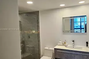17600 N Bay Rd, Sunny Isles Beach, FL 33160 - Photo 18