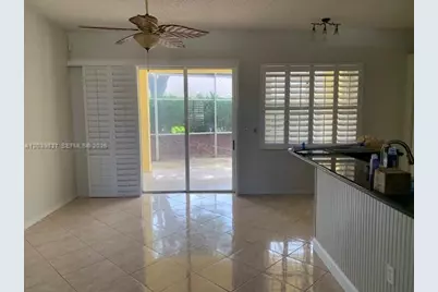 440 SE 23rd Ln, Homestead, FL 33033 - Photo 4