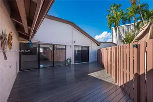 601 Leslie Dr, Hallandale Beach, FL 33009 - Photo 24