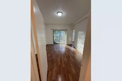 2550 SW 18th Ter #1807, Fort Lauderdale, FL 33315 - Photo 8