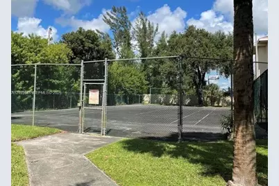 2550 SW 18th Ter #1807, Fort Lauderdale, FL 33315 - Photo 20