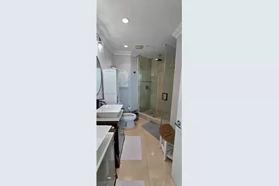 1900 N Bayshore Dr #3518, Miami, FL 33132 - Photo 14