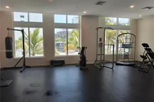 1900 N Bayshore Dr, Miami, FL 33132 - Photo 32