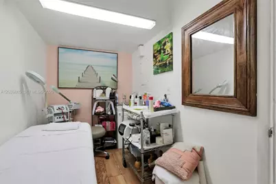 5233 NW 79th Ave, Doral, FL 33166 - Photo 6