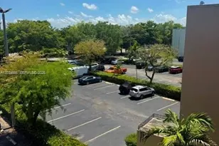 1301 NE 191st St, Miami, FL 33179 - Photo 2