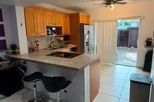 541 NW 82nd Ct, Miami, FL 33126 - Photo 18