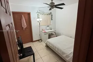 541 NW 82nd Ct, Miami, FL 33126 - Photo 30