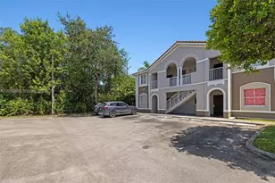 1692 SE 29th Ct, Homestead, FL 33035 - Photo 1