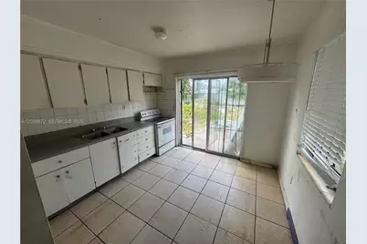 3320 NW 87th Ter, Miami, FL 33147 - Photo 6