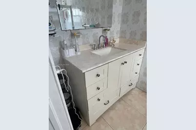 2230 NW 32nd Ter, Lauderdale Lakes, FL 33311 - Photo 14