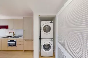 90 NE 32nd St, Miami, FL 33127 - Photo 12