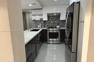 100 Bayview Dr, Sunny Isles Beach, FL 33160 - Photo 6