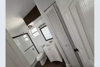 1533 NW 2nd Ave #1, Fort Lauderdale, FL 33311 - Photo 8