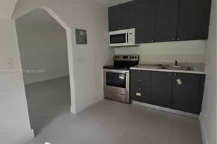 237 SW 13th St, Dania Beach, FL 33004 - Photo 4