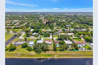 4831 NW 77th Ct, Pompano Beach, FL 33073 - Photo 40