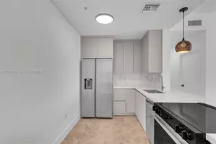 520 SE 5th Ave, Fort Lauderdale, FL 33301 - Photo 4