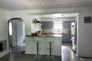 104 NE 5th St, Fort Lauderdale, FL 33301 - Photo 4