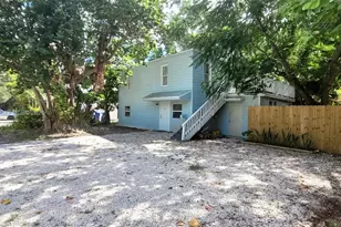 104 NE 5th St, Fort Lauderdale, FL 33301 - Photo 2