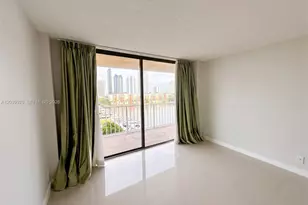 290 174th St, Sunny Isles Beach, FL 33160 - Photo 10