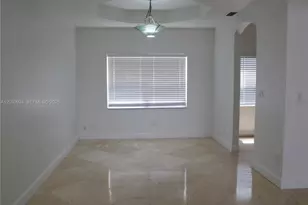 17124 NW 10th St, Pembroke Pines, FL 33028 - Photo 4