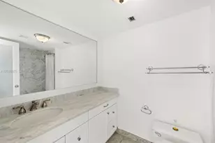 600 Grapetree Dr, Key Biscayne, FL 33149 - Photo 18