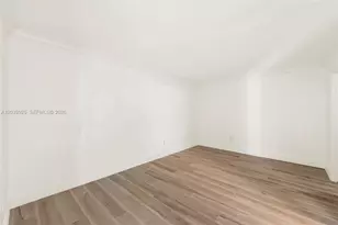600 Grapetree Dr, Key Biscayne, FL 33149 - Photo 30