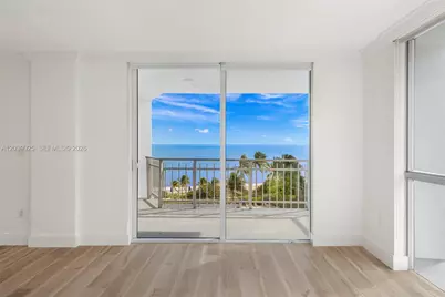 600 Grapetree Dr #7ES, Key Biscayne, FL 33149 - Photo 2