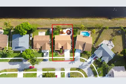 3111 NW 107th Dr, Sunrise, FL 33351 - Photo 6