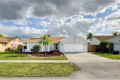 3111 NW 107th Dr, Sunrise, FL 33351 - Photo 2