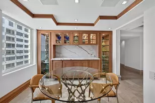 5025 Collins Ave, Miami Beach, FL 33140 - Photo 16
