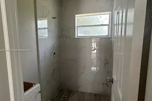 10540 SW 172nd St, Miami, FL 33157 - Photo 12