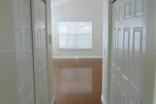 17883 SW 5th St, Pembroke Pines, FL 33029 - Photo 34