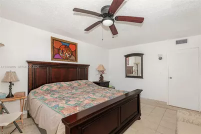 2800 Somerset Dr #115J, Lauderdale Lakes, FL 33311 - Photo 16