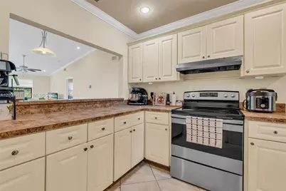 6633 N Parkway Dr #5-7, Margate, FL 33068 - Photo 8
