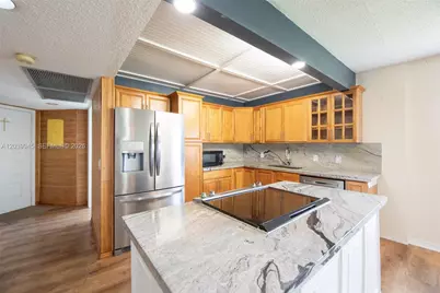 500 SW 130th Ter #301A, Pembroke Pines, FL 33027 - Photo 4