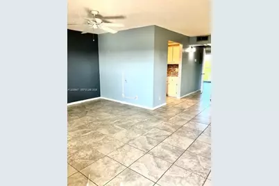 850 SW 133 Ter #411B, Pembroke Pines, FL 33027 - Photo 12