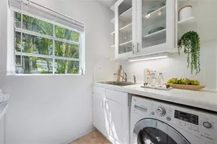 750 Espanola Way, Miami Beach, FL 33139 - Photo 6