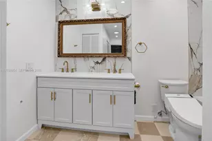 10125 S 42nd Ave S, Boynton Beach, FL 33436 - Photo 2